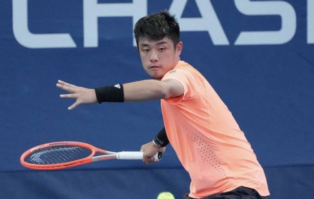 相比之下 相比之下