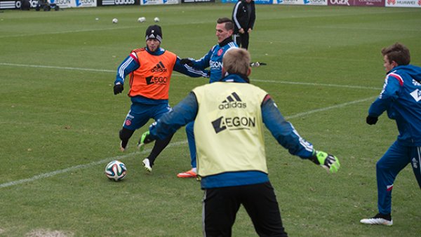 曼城目前的 曼城目前的