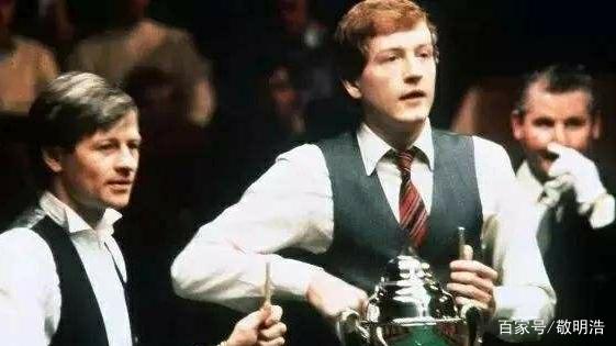 多次表达自 多次表达自